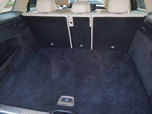 Used 2019 Mercedes-Benz GLC 300 image 13