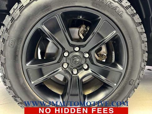 Used 2021 RAM 1500 Big Horn image 9