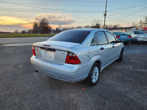 Used 2005 Ford Focus SE image 4