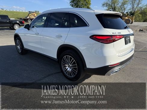 Certified 2025 Mercedes-Benz GLC 300 4MATIC image 7