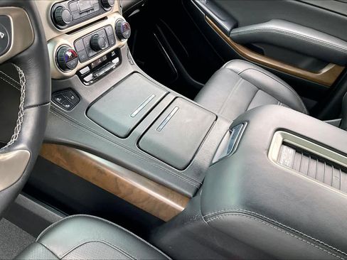 Used 2019 GMC Yukon Denali w/ Denali Ultimate Package image 13