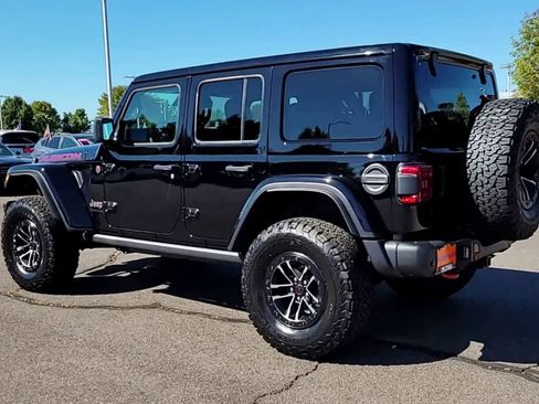 New 2025 Jeep Wrangler Unlimited Rubicon image 6