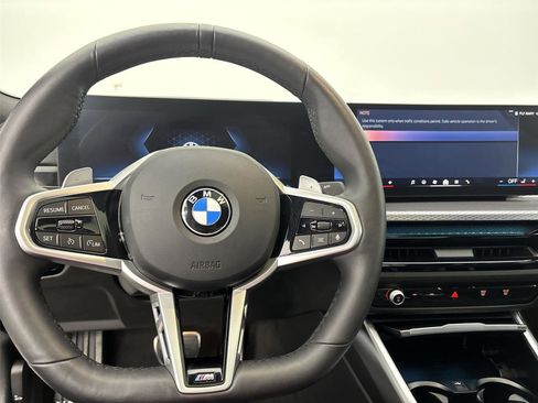 Used 2025 BMW 330i xDrive Sedan w/ M Sport Package image 22