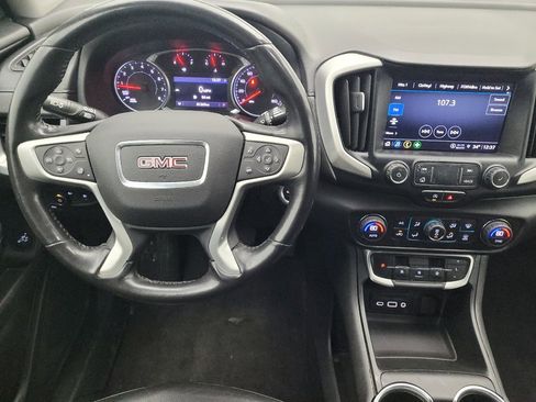 Used 2022 GMC Terrain SLT image 22