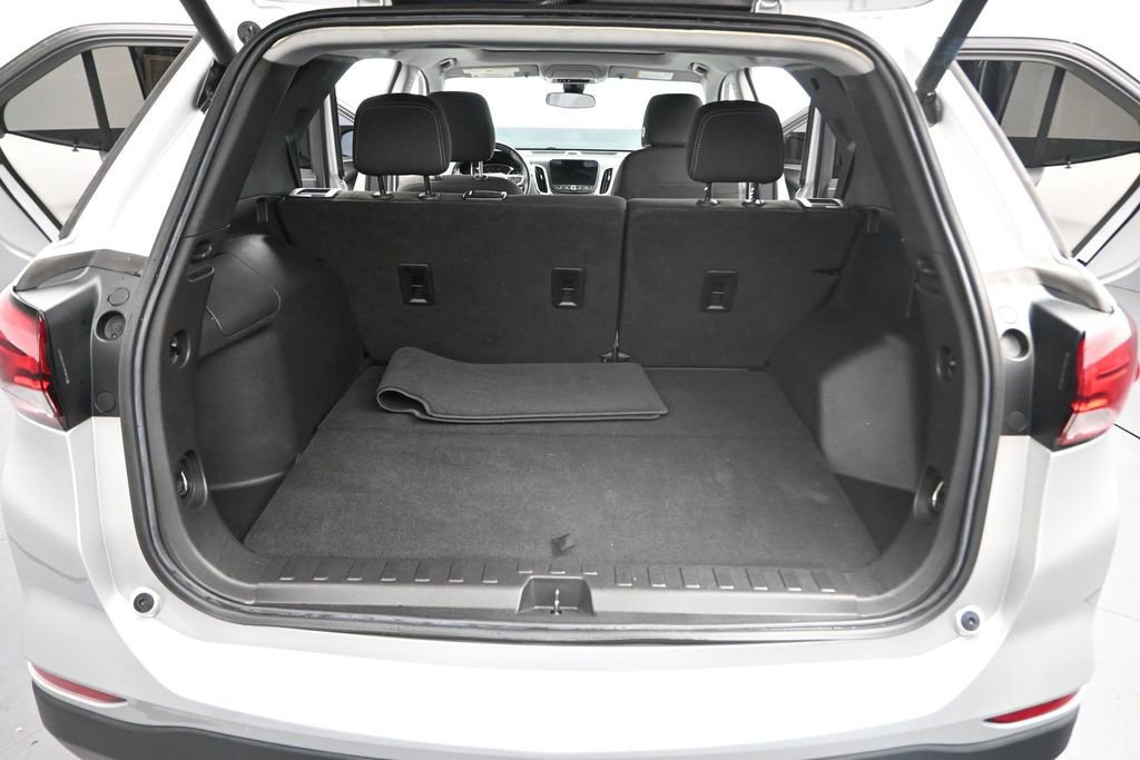 Used 2022 Chevrolet Equinox LT FWD image 17