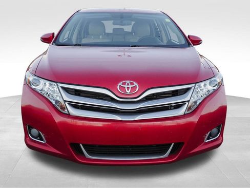 Used 2013 Toyota Venza LE image 2