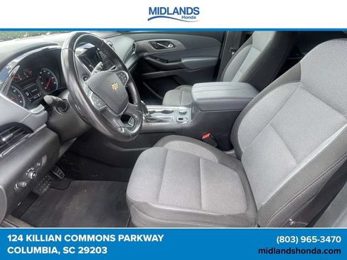 Used 2020 Chevrolet Traverse LT FWD image 15