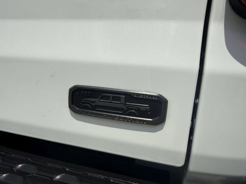Used 2020 Jeep Gladiator Rubicon AWD/4WD image 10
