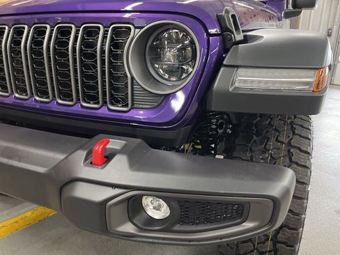 New 2026 Jeep Gladiator Rubicon w/ Steel Power Dome Hood Package image 10