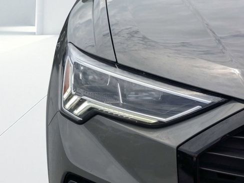 Used 2023 Audi Q3 2.0T Premium Plus AWD/4WD image 9