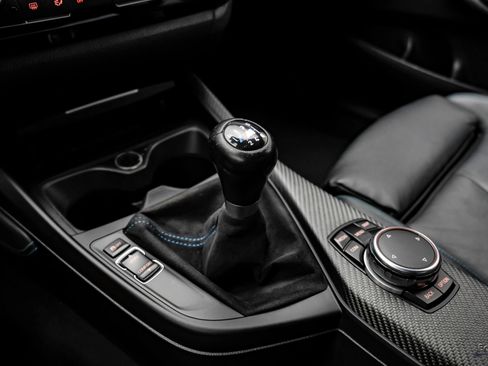 Used 2017 BMW M2 RWD image 58