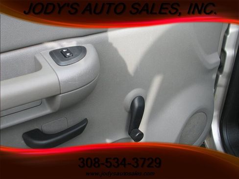 Used 2008 Chevrolet Silverado 3500 W/T image 3