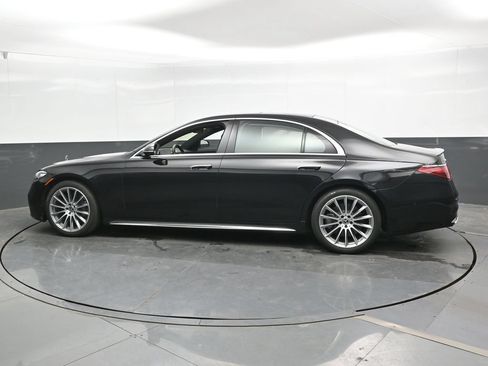 Used 2022 Mercedes-Benz S 580 4MATIC Sedan image 9