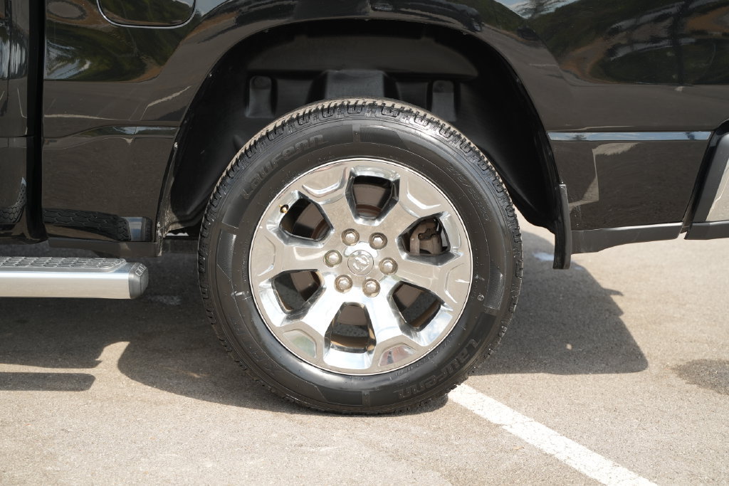 Used 2023 RAM 1500 Big Horn AWD/4WD image 45