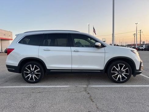 Used 2020 Honda Pilot Touring image 4