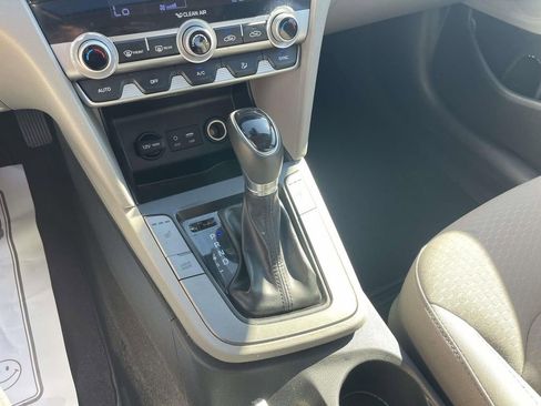 Used 2020 Hyundai Elantra Value Edition w/ Cargo Package (C1) image 30