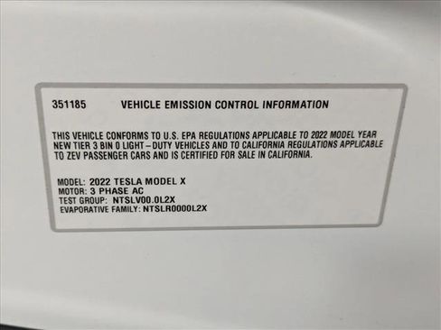 Used 2022 Tesla Model X image 23