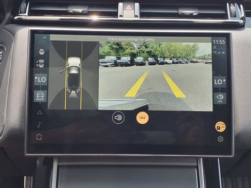 Certified 2025 Land Rover Range Rover Velar Dynamic SE image 14