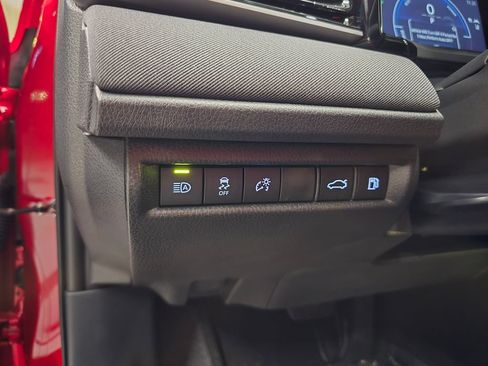 Used 2026 Toyota Camry LE FWD image 27