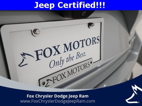 Used 2023 Jeep Grand Cherokee Limited image 37