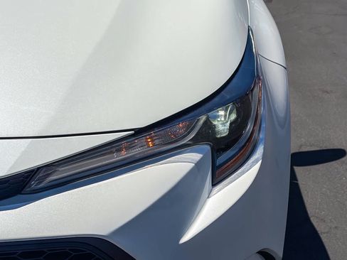 Used 2021 Toyota Corolla LE w/ LE Convenience Package FWD image 7
