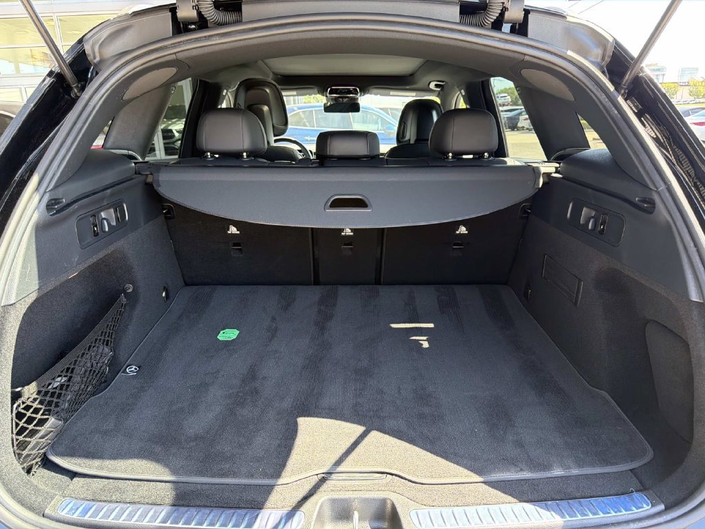 Used 2026 Mercedes-Benz GLC 300 4MATIC image 8
