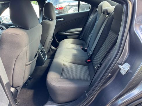 Used 2023 Dodge Charger SXT RWD image 13