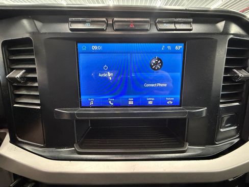 Used 2023 Ford F250 XLT w/ FX4 Off-Road Package AWD/4WD image 19