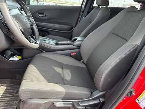 Used 2022 Honda HR-V Sport image 5