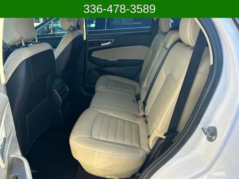 Used 2019 Ford Edge SEL w/ Equipment Group 201A image 24