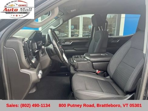Used 2023 GMC Sierra 1500 SLE AWD/4WD image 11