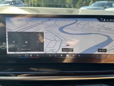 Used 2026 BMW X5 xDrive40i w/ Climate Comfort Package image 22