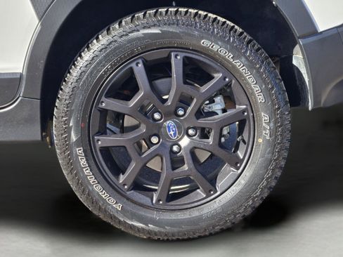 Used 2024 Subaru Crosstrek 2.5i Wilderness image 11