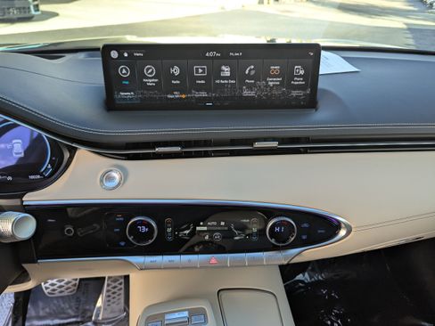 Used 2025 Genesis GV70 3.5T Sport w/ Sport Prestige Package image 20