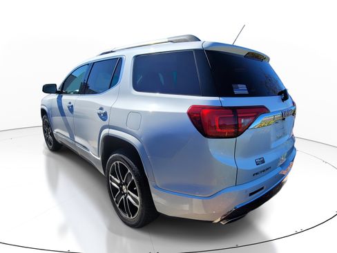 Used 2019 GMC Acadia Denali w/ Technology Package image 6