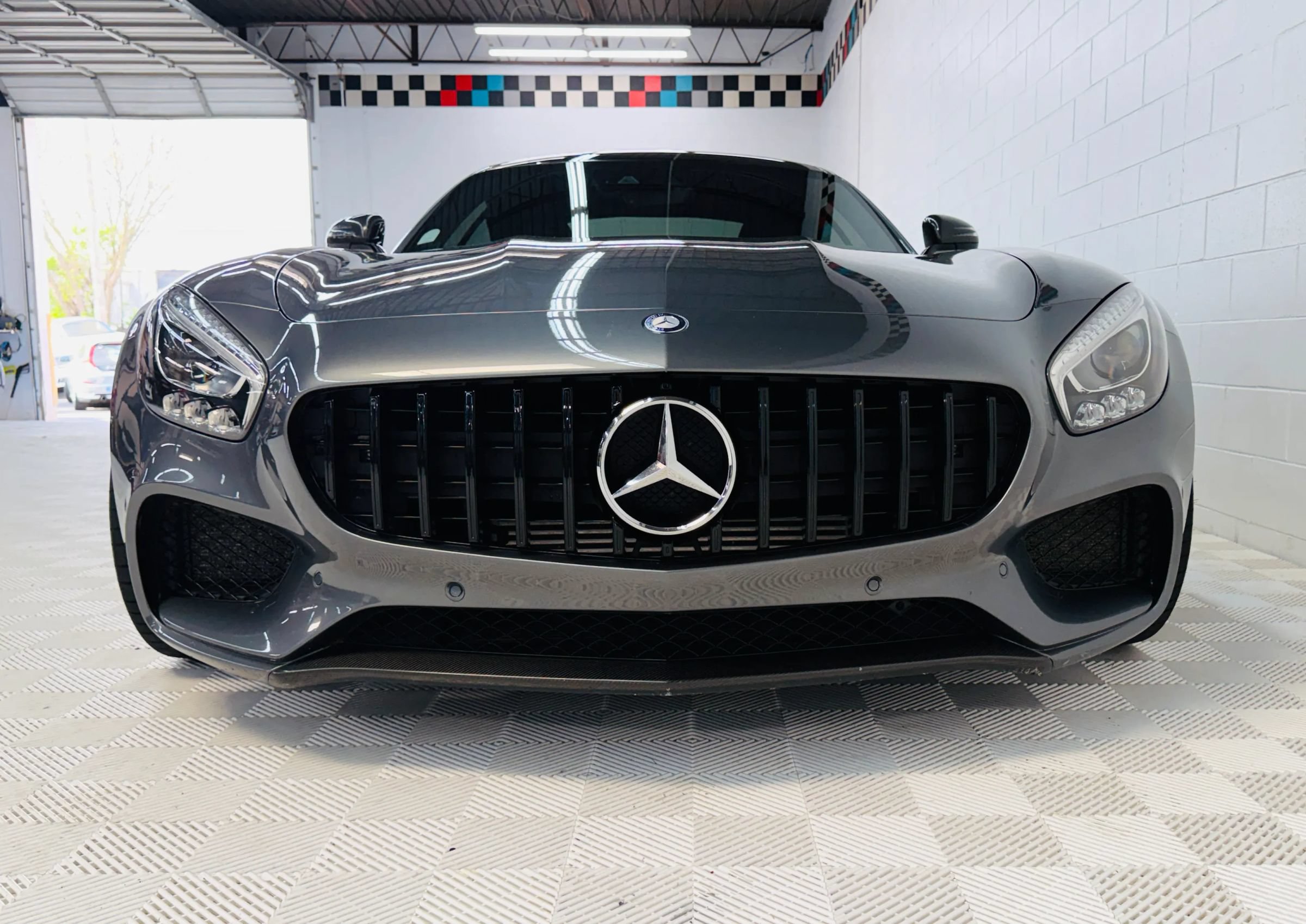 Used 2016 Mercedes-Benz AMG GT S image 15