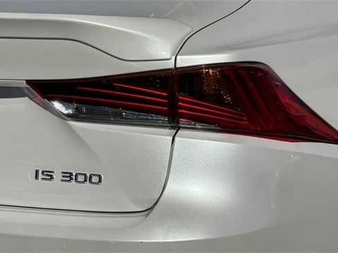 Used 2020 Lexus IS 300 w/ Navigation Package image 28