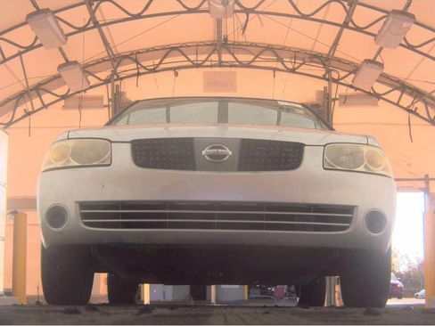 Used 2006 Nissan Sentra 1.8 S image 3