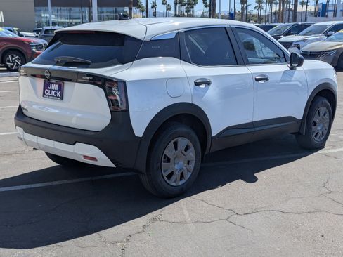 New 2026 Nissan Kicks S image 2