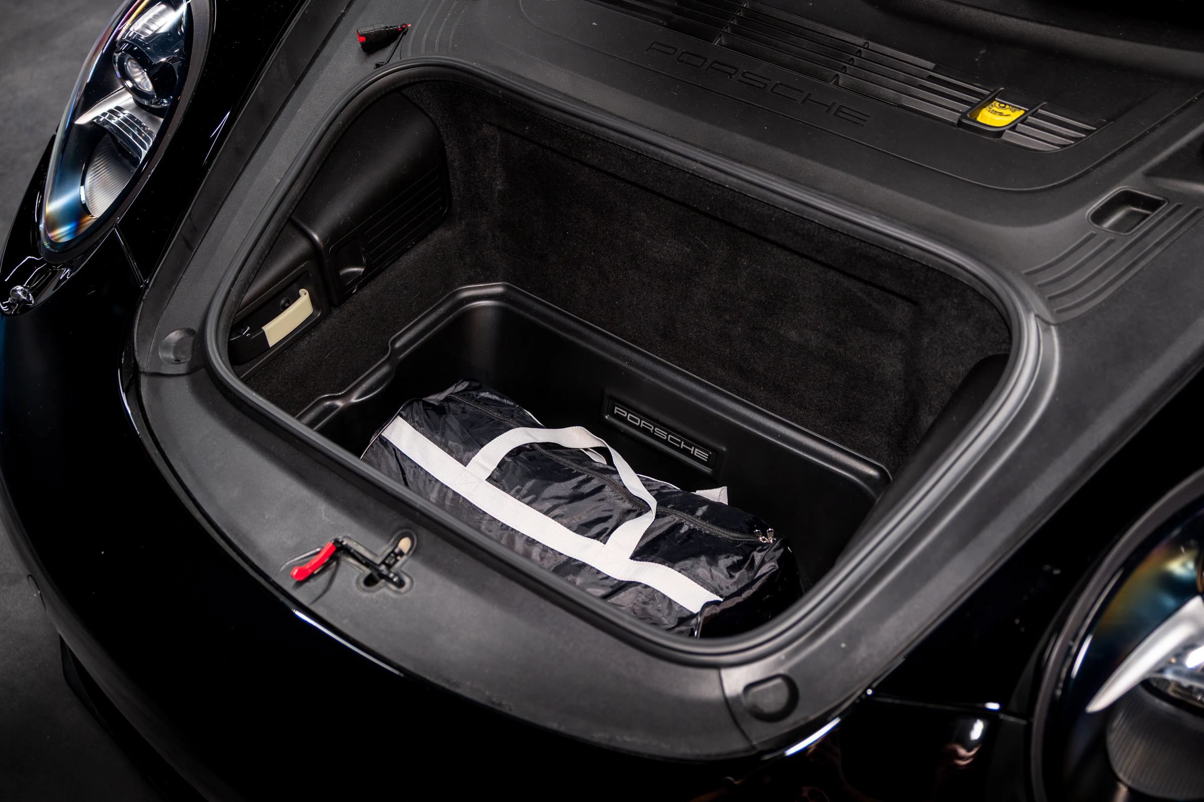 Used 2014 Porsche 911 Carrera image 27