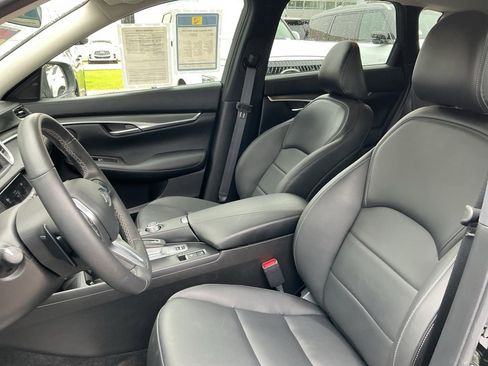 Certified 2025 INFINITI QX50 Pure image 20
