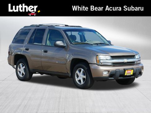 Used 2003 Chevrolet TrailBlazer LT w/ Driver Convenience Package AWD/4WD image 1