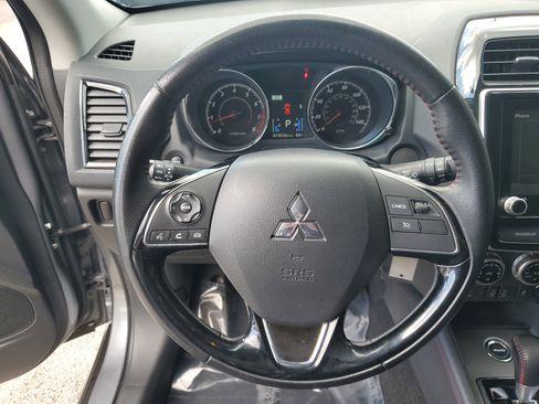 Used 2023 Mitsubishi Outlander Sport LE image 17