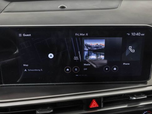 Used 2025 Kia Sorento EX image 32