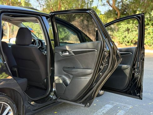 Used 2015 Honda Fit EX-L image 40