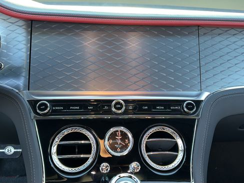 Used 2024 Bentley Continental GT Speed AWD/4WD image 45