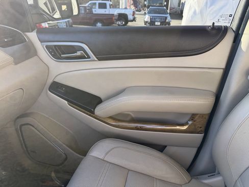 Used 2017 GMC Yukon Denali w/ Open Road Package image 2