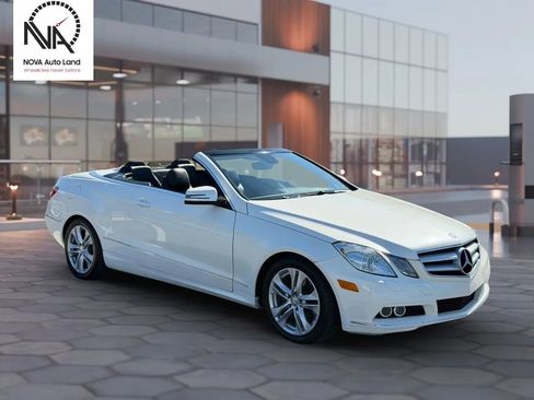 Used 2011 Mercedes-Benz E 350 Cabriolet image 4