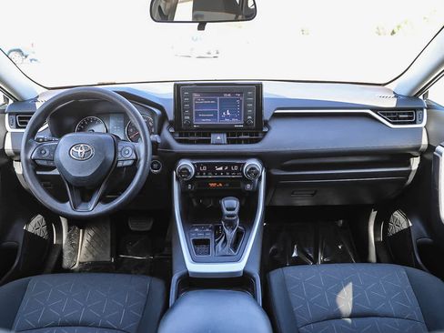 Certified 2020 Toyota RAV4 XLE w/ Carpet Mat Package FWD image 13