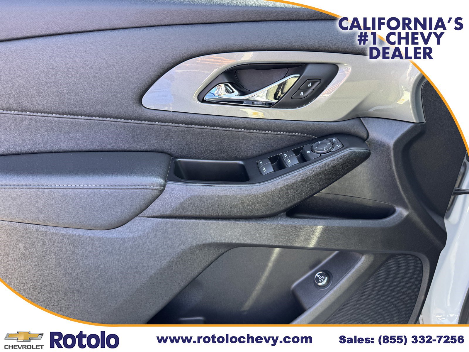 Used 2023 Chevrolet Traverse LT FWD image 18